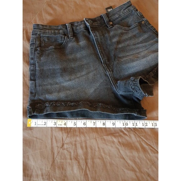Kendall & Kylie Womens Shorts The Drifter High Rise Denim Jeans Size 7 Size 28 - Picture 16 of 16